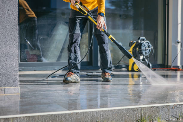 Garage Pressure Washing in Wilmington Manor, DE